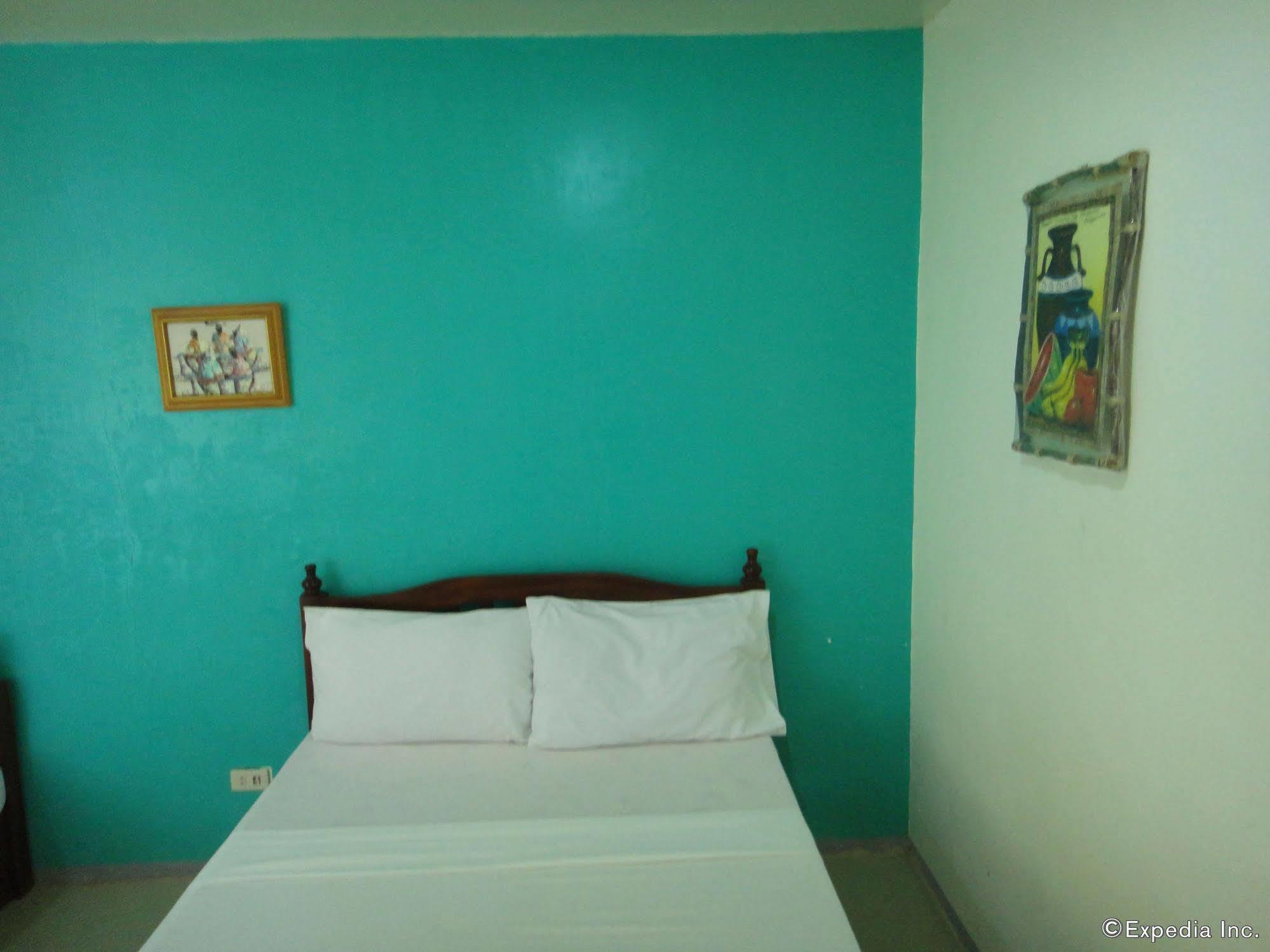 Balai Felicisima Bed & Breakfast Puerto Princesa ภายนอก รูปภาพ
