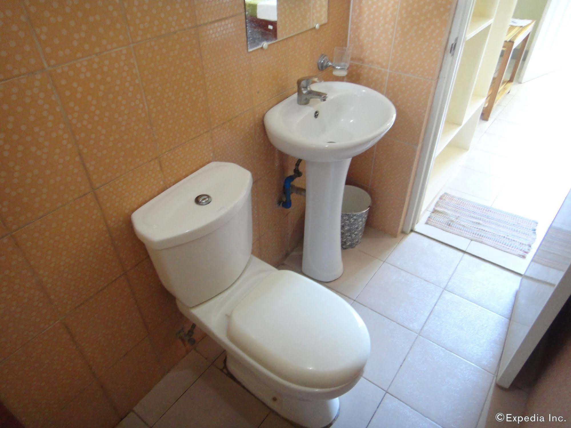 Balai Felicisima Bed & Breakfast Puerto Princesa ภายนอก รูปภาพ